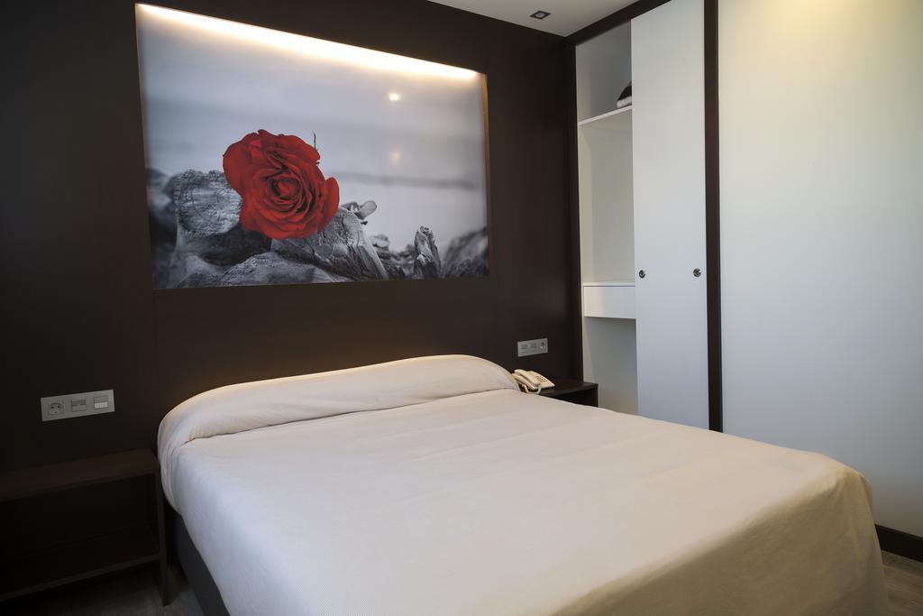 Hotel La Posada De Roces Gijón Extérieur photo